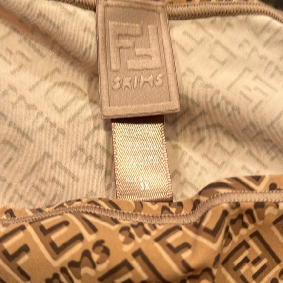 Skims Fendi Collab size 3x 2 pair Panties/boy shorts 💜 - nwt Kim kardashian. - Picture 12 of 12